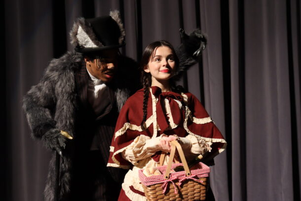 Wolf (Liomar Mercedes Sosa) and Little Red Riding Hood (Andrea Kelliher)
