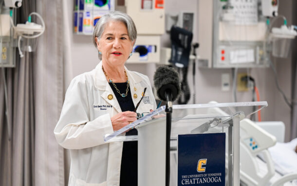 Dr. Chris Smith