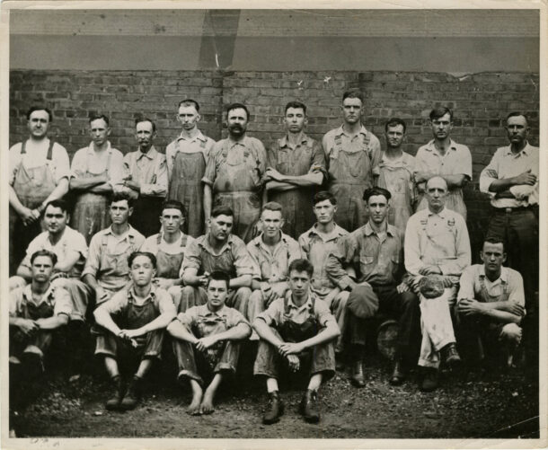 Dixie Mercerizing Company employees group portrait, 1922. Courtesy of the Chattanooga Public Library and University of Tennessee at Chattanooga Special Collections.
