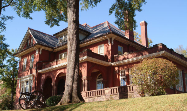 Patten House is located on the corner of Oak and Palmetto.