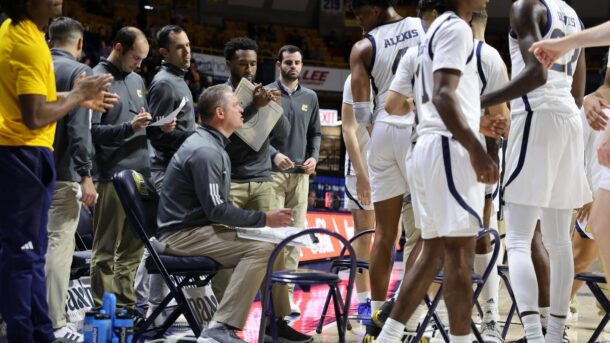 Photo credit: Dale Rutemeyer/GoMocs.com