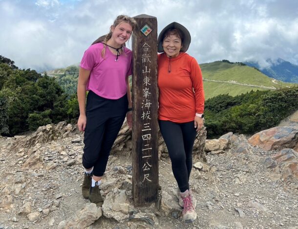 Emma Roy with her host mom, Ching-wen Chen