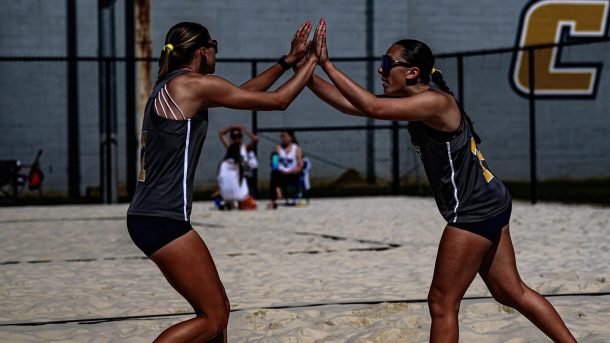 Neva Clark and Corina Vale (photo credit: Ray Soldano/GoMocs.com)