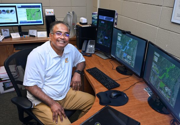 Dr. Azad Hossain