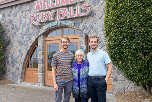 Movita “Mo” Steiner with 2024 Steiner Scholarship recipients Levi Kirk (left) and Ryan Davenport (not pictured: Amy Johnson). Photo courtesy of Ruby Falls.