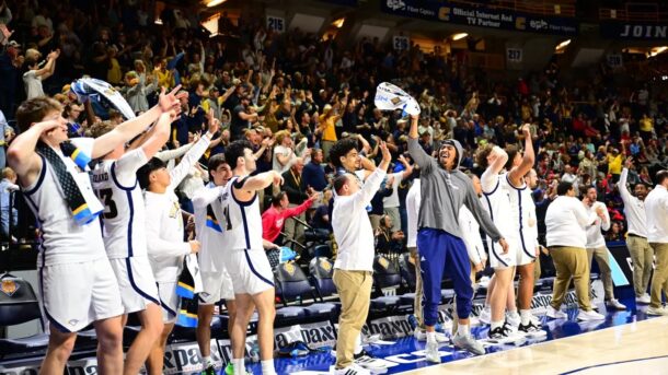 Photo courtesy of Ray Soldano/GoMocs.com
