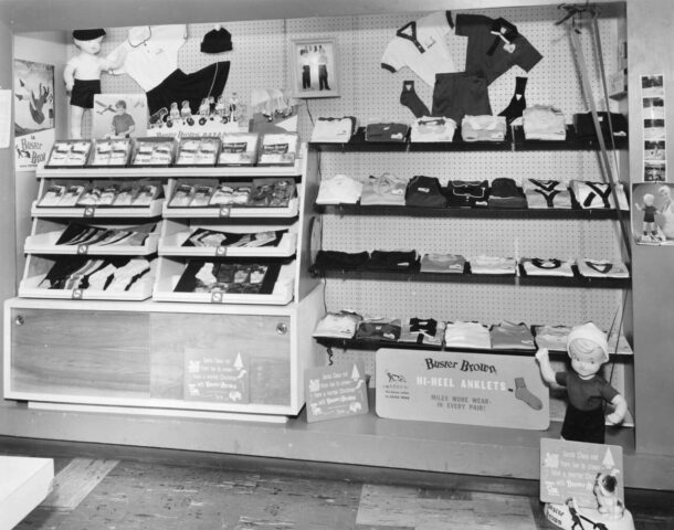 CHC-1996-066-063, Historical Society of Buster Brown Comics and Marketing window display eye-level view, undated.