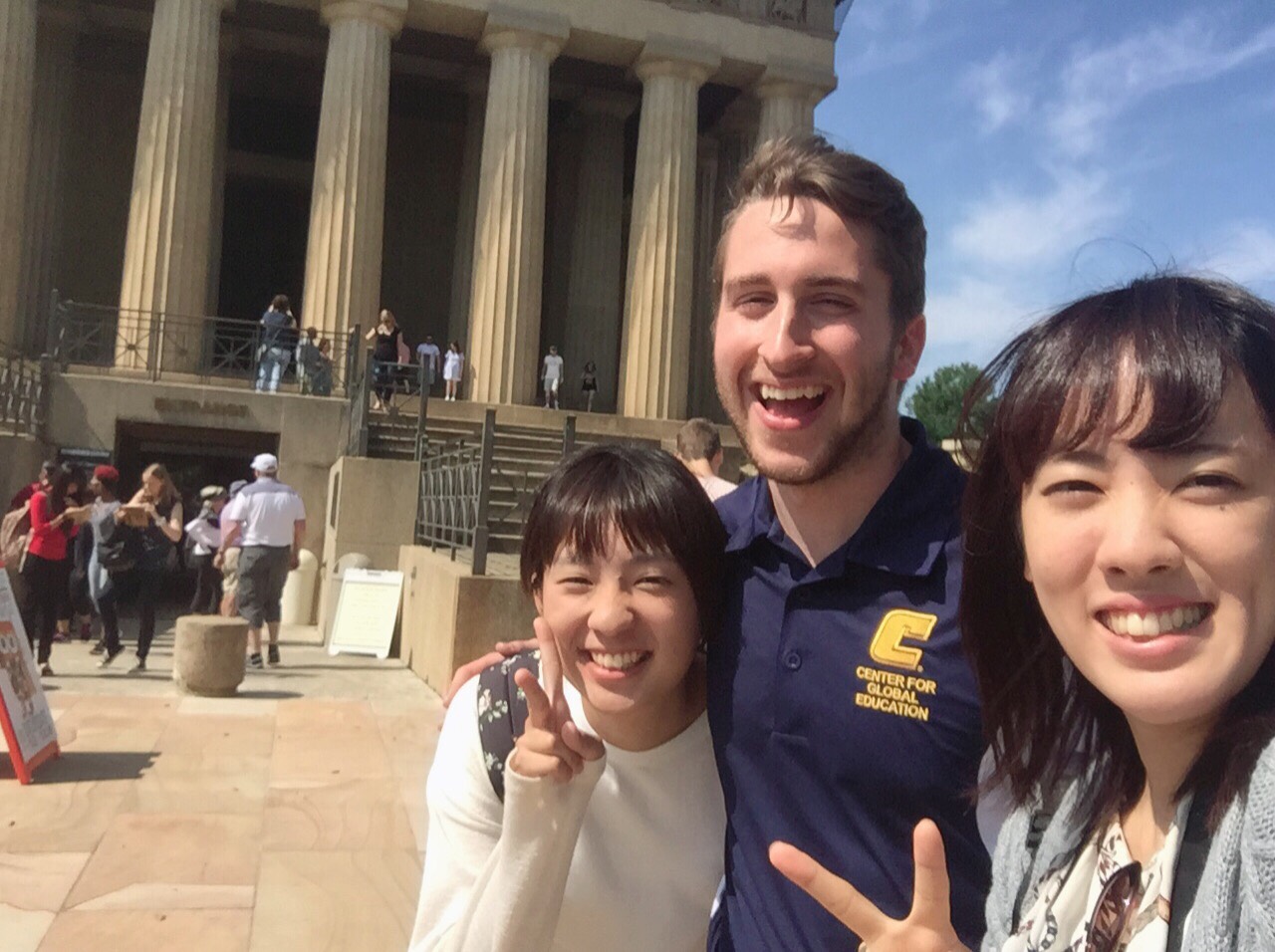 Students pose in front of Nashville Parthenon on CGE Field Trip