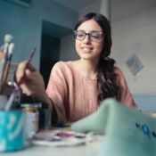 a female artist painting