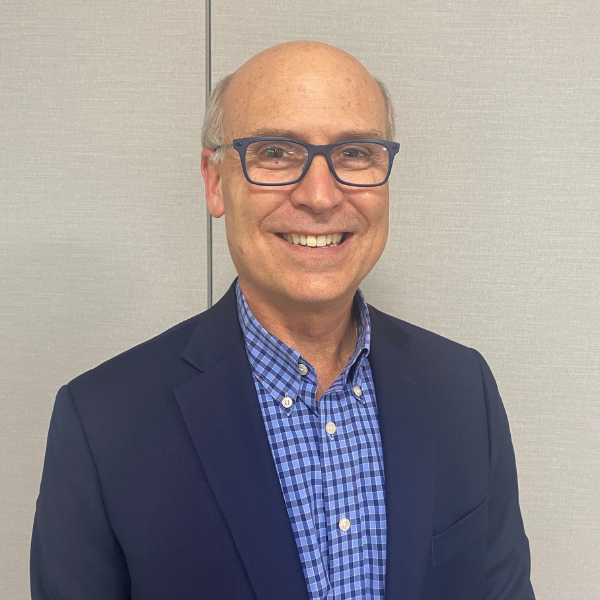 Enrique Vizoso headshot