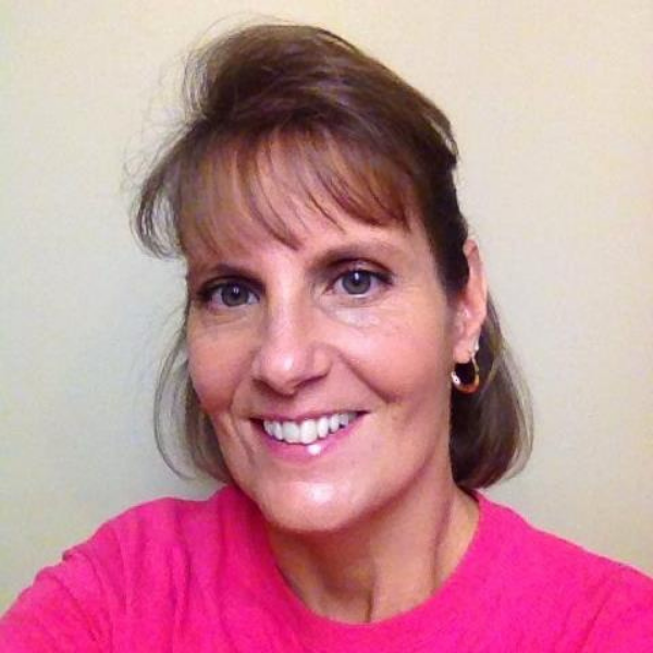 Alison Sparks headshot