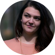 Kayla Brown headshot