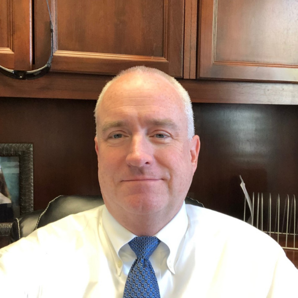 Justin Mayhew headshot