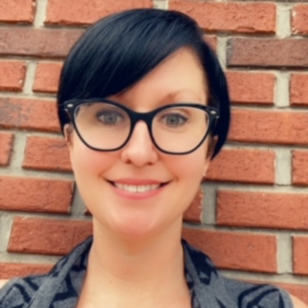 Diana Buchanan headshot