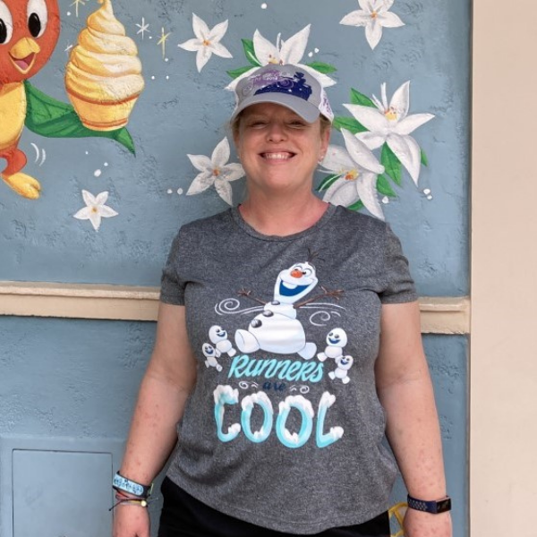 Carrie Barham headshot