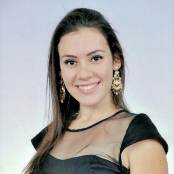 Kamila Macedo headshot