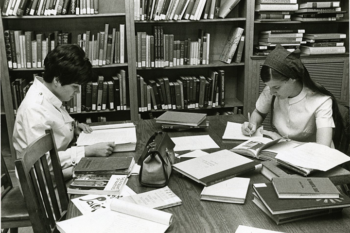 Students studying, without laptops! Photo courtesy of Special Collections & University Archives, UTC Library, The University of Tennessee at Chattanooga.