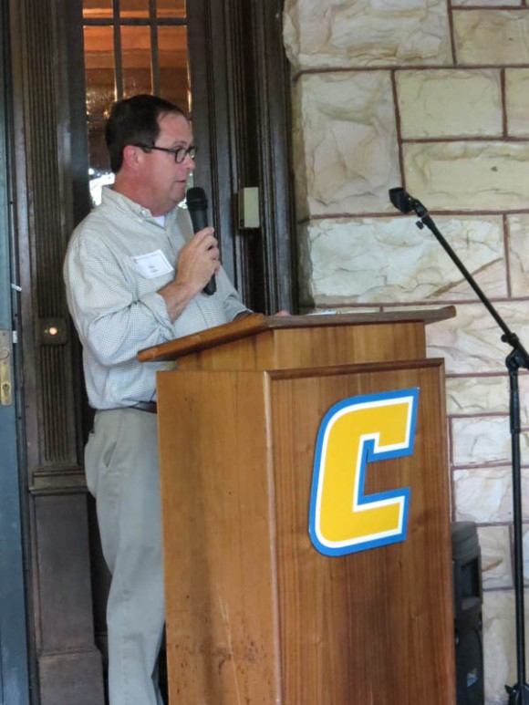 alumni-board-picnic-2014-04