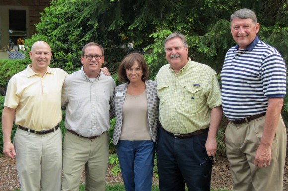 alumni-board-picnic-2014-08