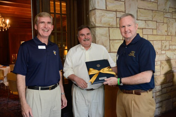 chancellors-roundtable-picnic-2014-096