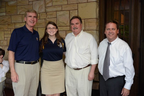 chancellors-roundtable-picnic-2014-107