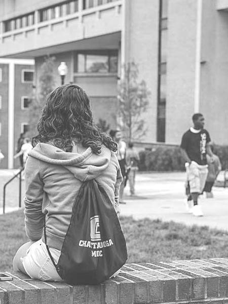 Students outside UTC library