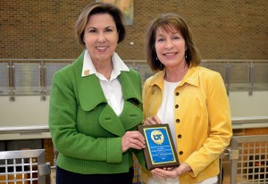 Dr. Debbie Ingram with 2016 Physical Therapy Alumni Achievement Award recipient Susie Thompson.
