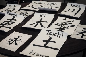 foreign-language-week-2014-japanese-calligraphy-09