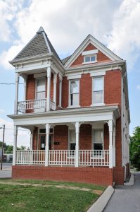 545 Oak Street