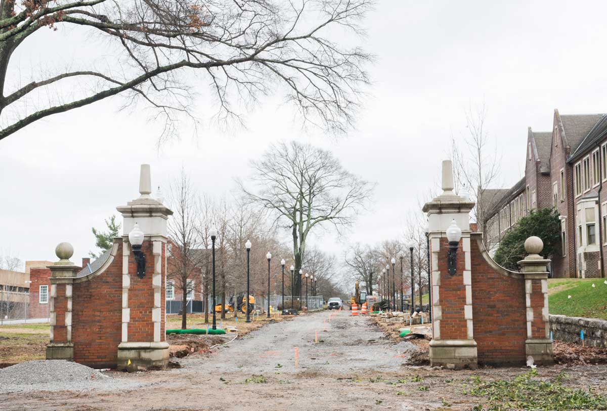 Oak Street construction. Work at Oak and Vine streets requires alternate routes for pedestrians and motorists.