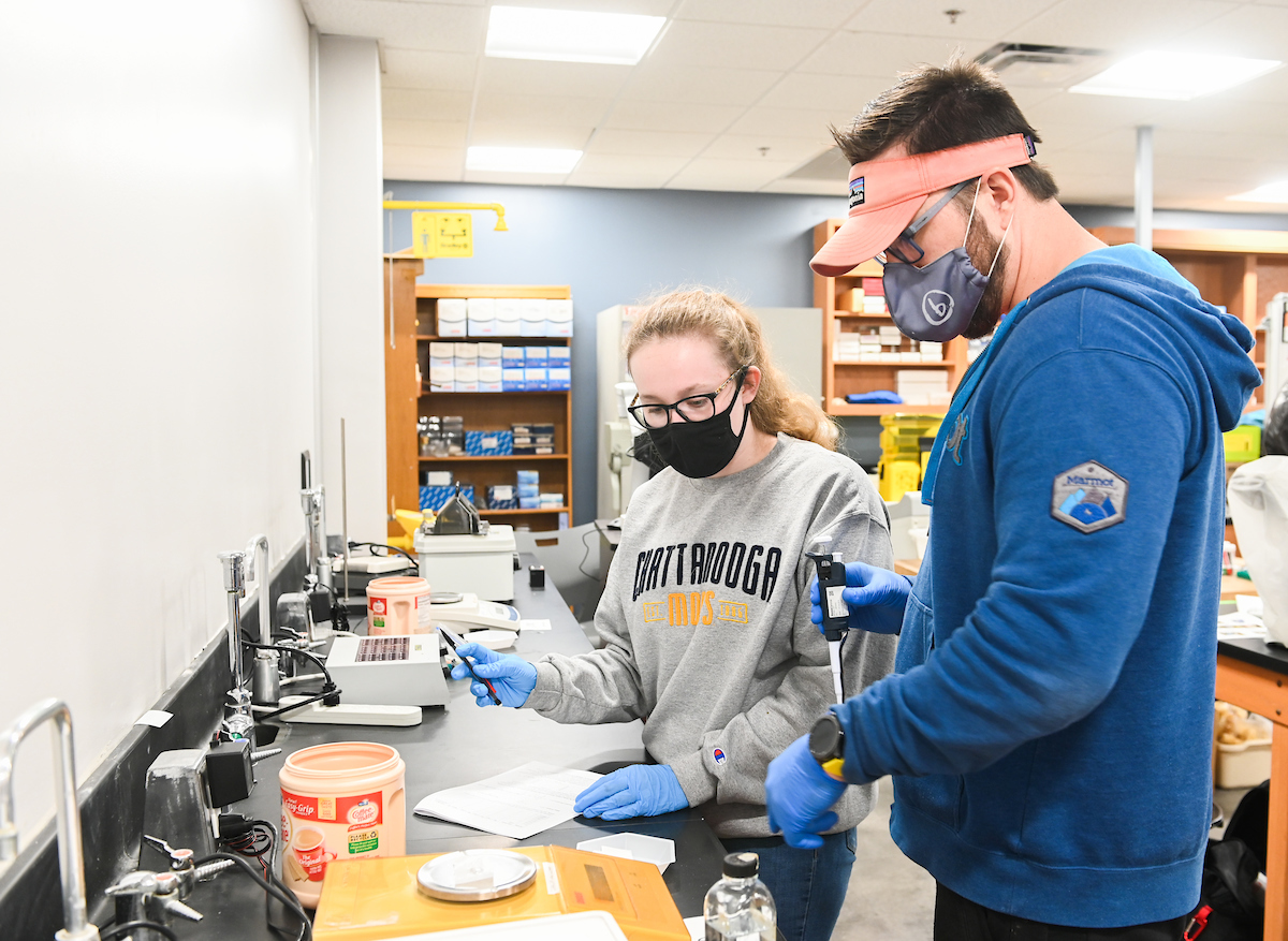 Genetics lab taught by Margaret J. Kovach.