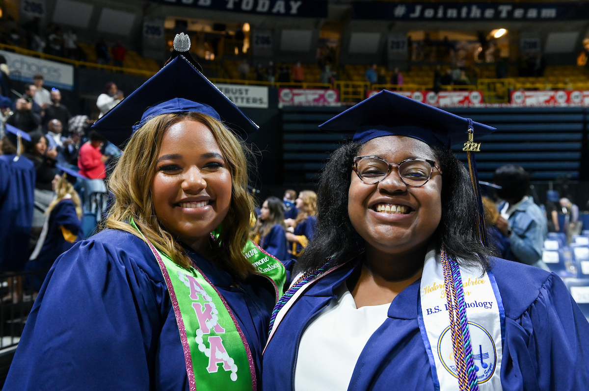 Undergraduate Commencement Fall 2021