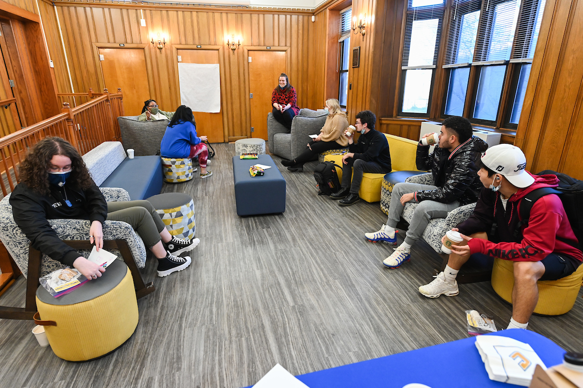 Student Success Programs sponsored Cocoa and Catching Up during Winter Welcome Week.