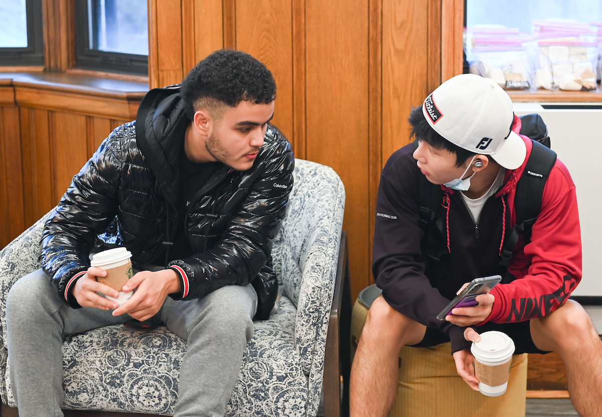 Student Success Programs sponsored Cocoa and Catching Up during Winter Welcome Week.