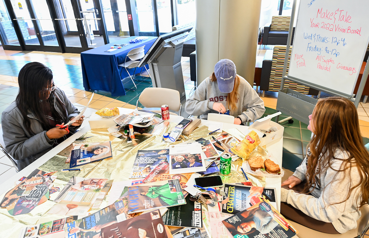 Winter Welcome Make & Take Vision Board