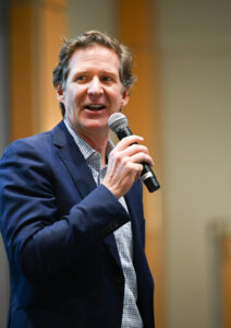 Chattanooga Mayor Tim Kelly kicks off the Blue Zones Project event in the University Center.