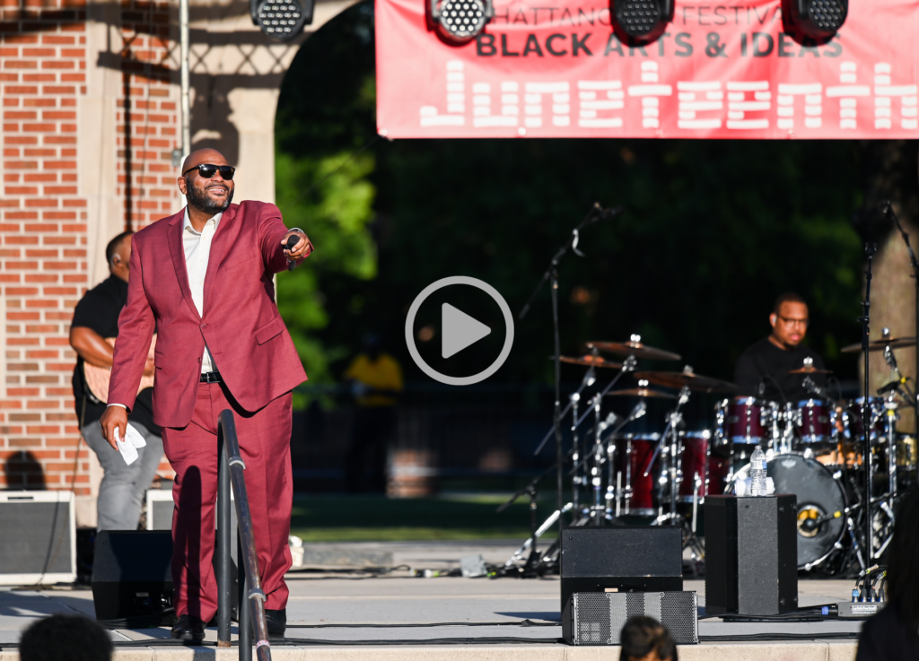 "American Idol" winner and UTC faculty member Ruben Studdard performed on Chamberlain Field during a Juneteenth celebration on Sunday, June 19, 2022. Photos by Angela Foster.