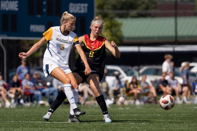 Maggie Shaw (#3) vs. VMI. Photo credit: Chattanooga Athletics/Phil Thach.