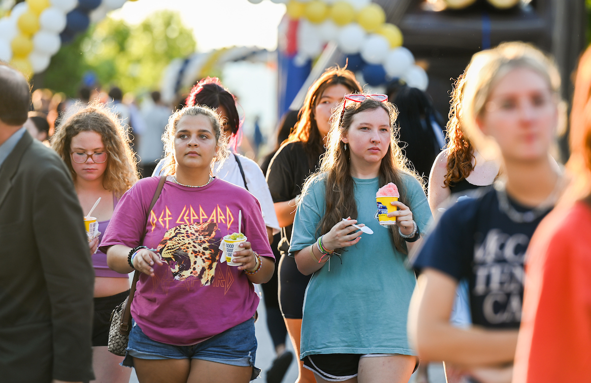 Mocs Under the Big Top, Thursday, Aug. 18, 2022