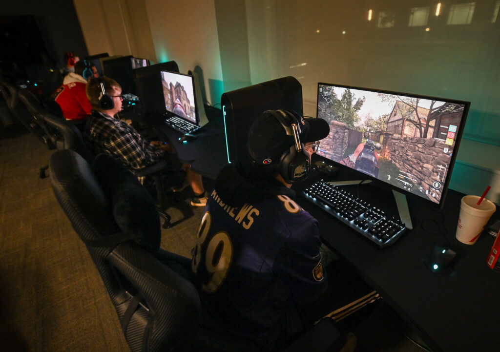 The esports team plays Call of Duty, Tuesday, Feb. 1, 2022 in West Campus Housing.