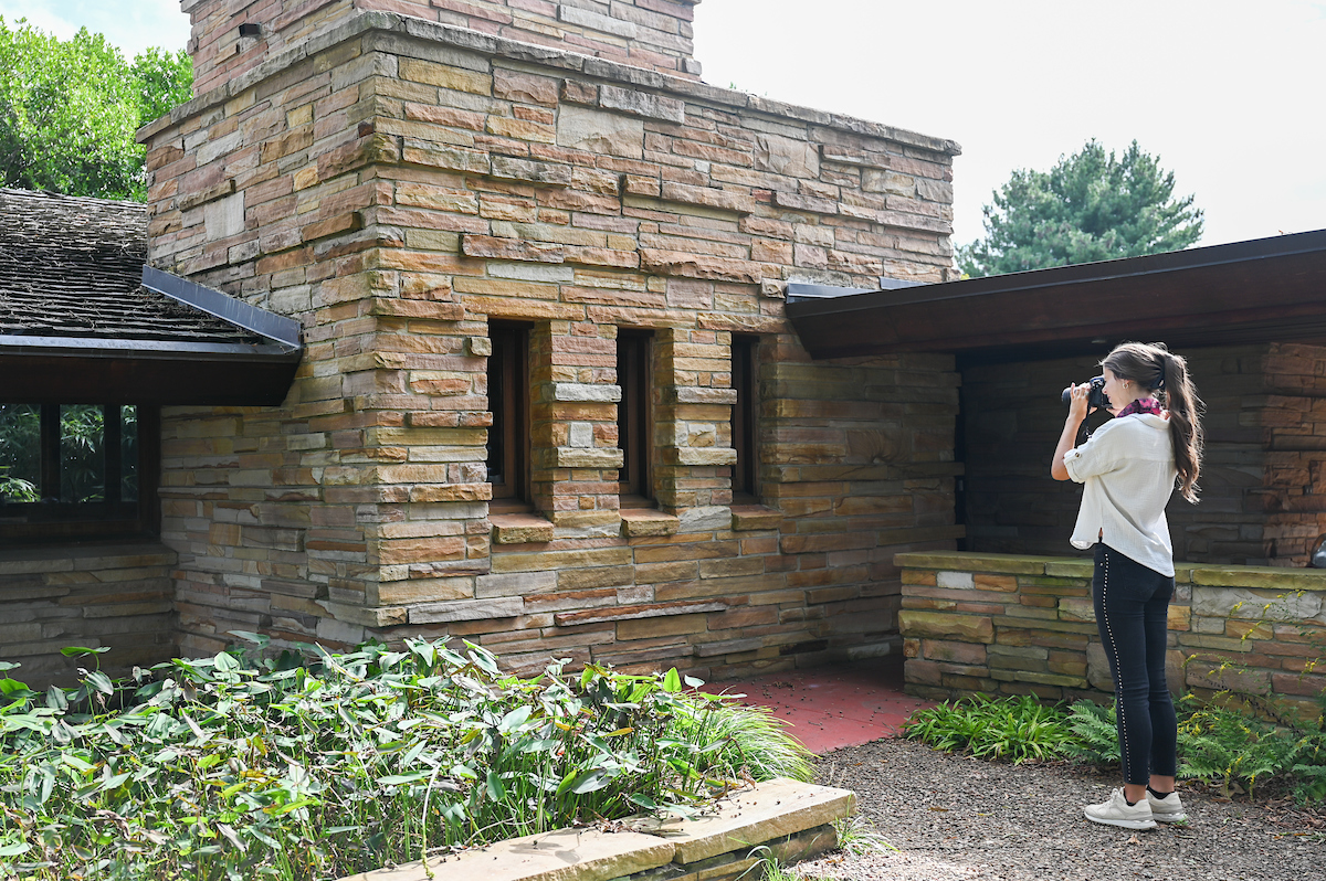 Historic preservation student Kristin Donnell documents the details of a Missionary Ridge home designed by world-famous architect Frank Lloyd Wright.
