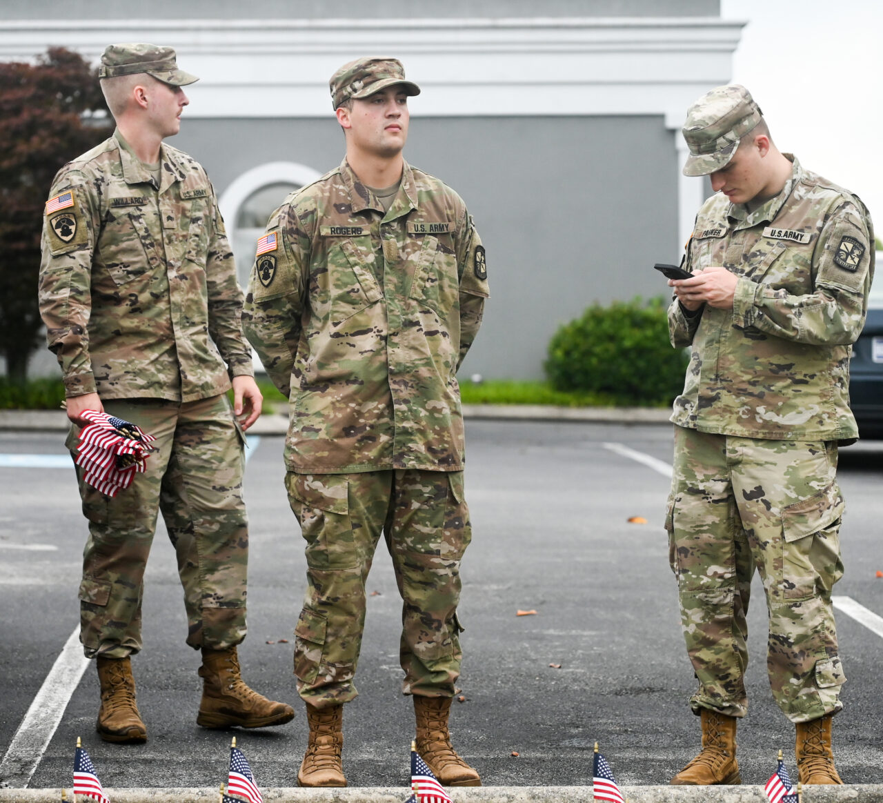 University of Tennessee at Chattanooga ROTC members place 2000 flags in front of Lane Funeral Home on Ashland Terrace, Wednesday, Sept. 7, 2022 in honor of 9/11.