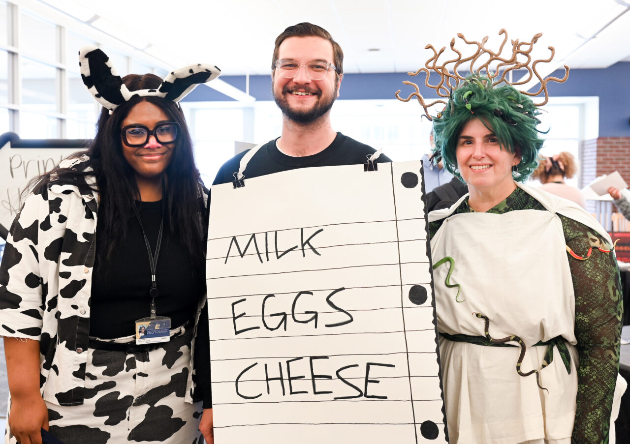 Library Halloween open house and costume contest, Monday, Oct. 31, 2022