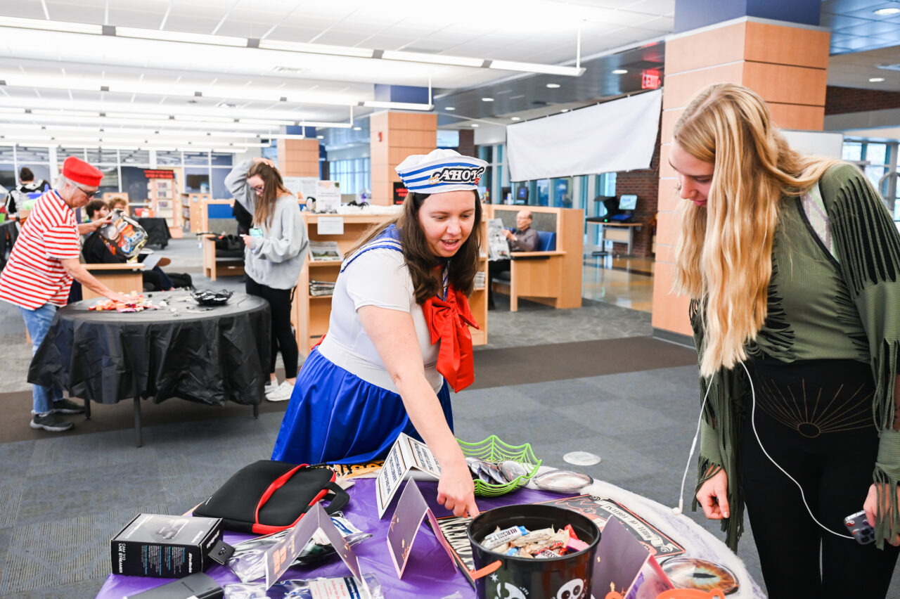 Library Halloween open house and costume contest, Monday, Oct. 31, 2022