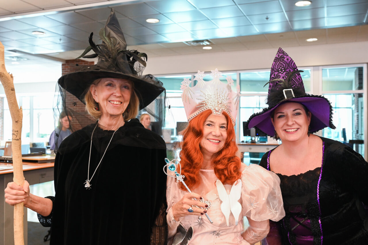 Library Halloween open house and costume contest, Monday, Oct. 31, 2022