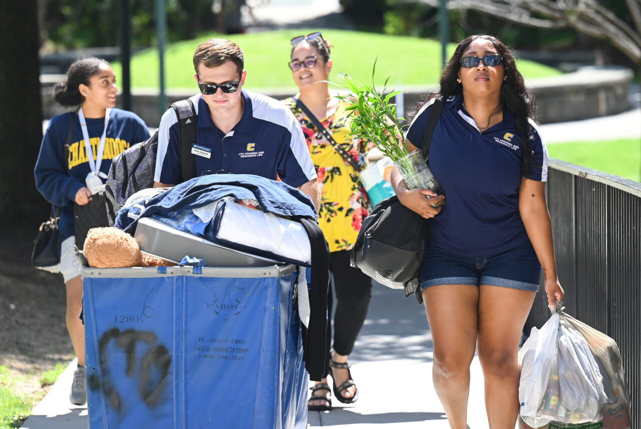 Move In, Wednesday, Aug. 16, 2023 at UC Foundation housing