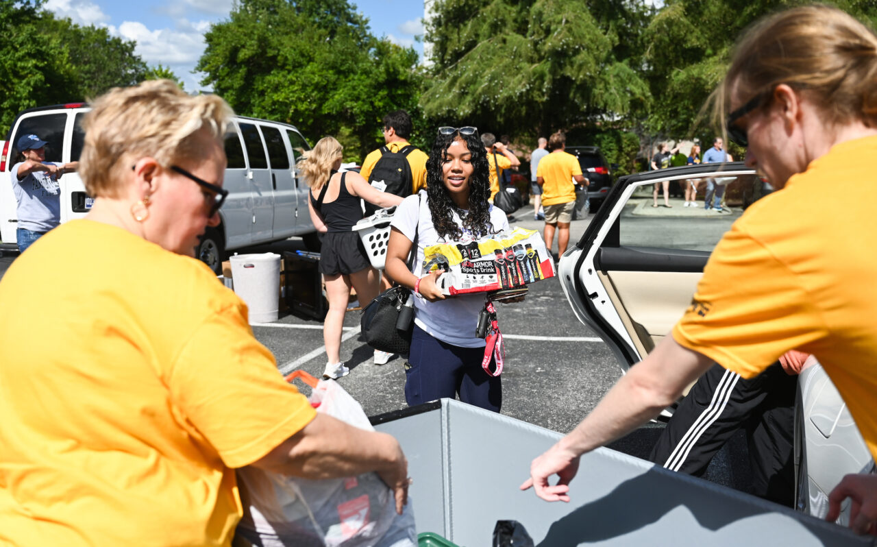 Move In, Wednesday, Aug. 16, 2023 at UC Foundation housing