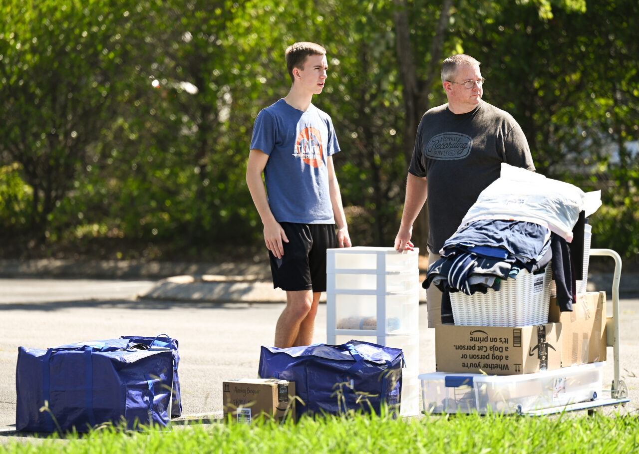 Move In, Wednesday, Aug. 16, 2023 at UC Foundation housing