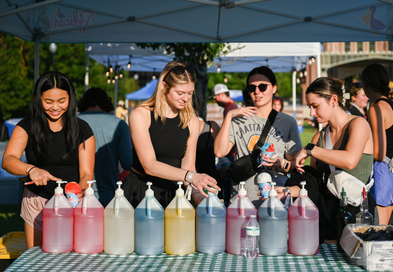 Oak Street Roast, Sunday, Aug. 20, 2023 on Chamberlain Field.