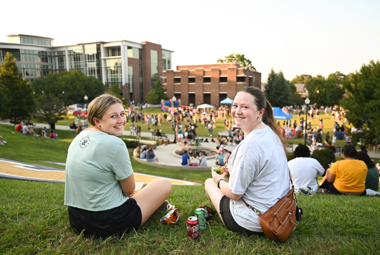 Oak Street Roast, Sunday, Aug. 20, 2023 on Chamberlain Field.